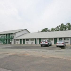 Hotel Lake Anna